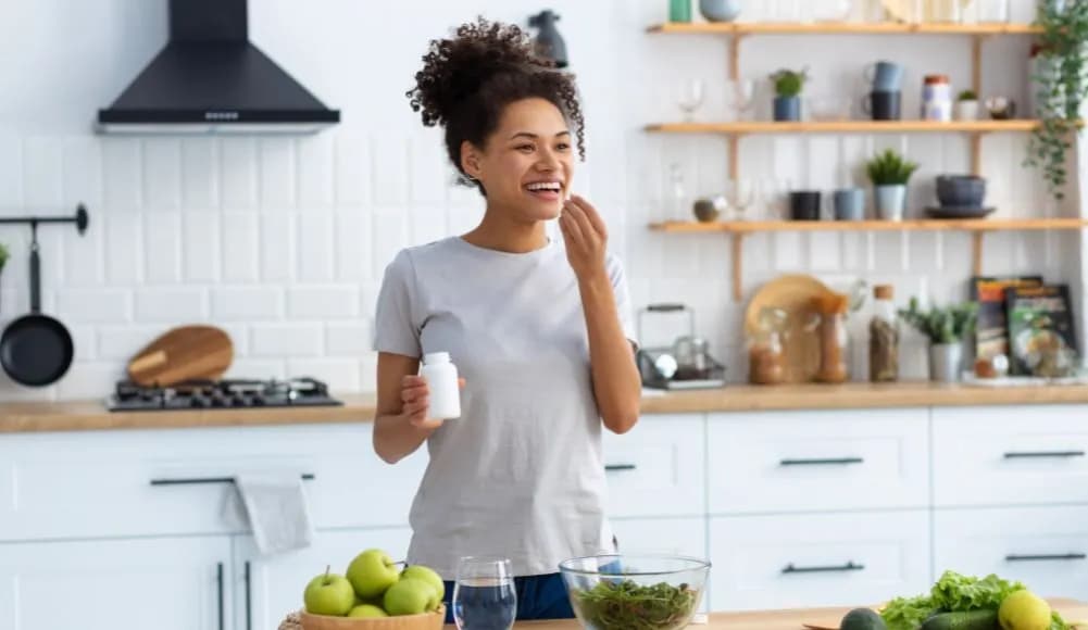 Kiedy zażywać witaminę B12 rano czy wieczorem, aby uniknąć problemów?