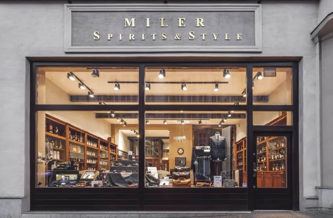 Czy szampan to alkohol? Odkryj jego prawdziwą naturę i znaczenie