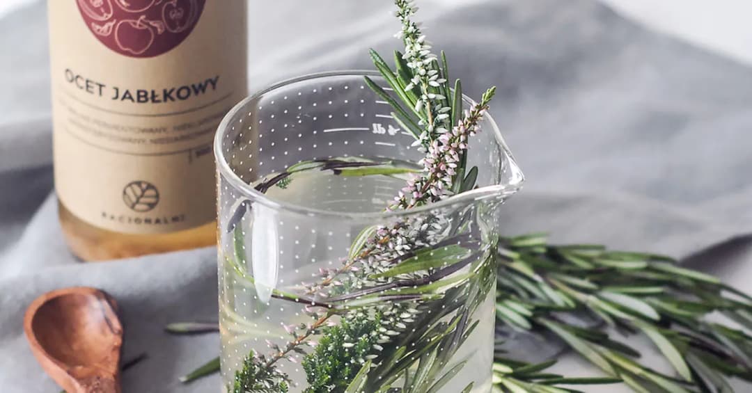 Czy ocet zabija alkohol? Prawda o jego wpływie na organizm
