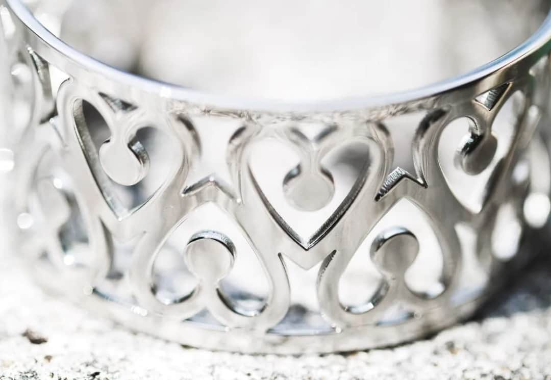 Czy stal chirurgiczna 316L uczula? Prawda o reakcjach alergicznych