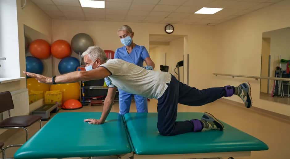 Jakie badania do sanatorium z NFZ są wymagane i jak je wykonać bez problemów?