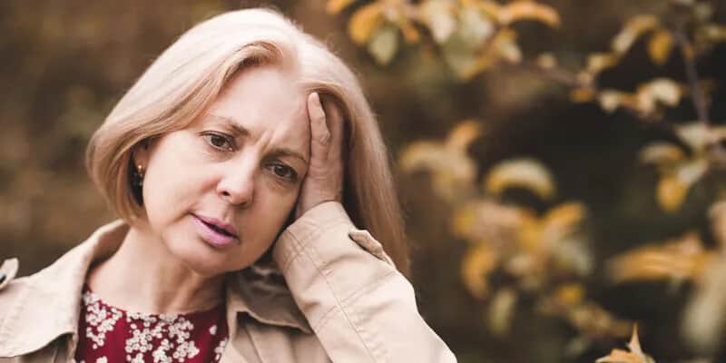 Przyczyny bólu głowy: poznaj najczęstsze powody i objawy, które niepokoją