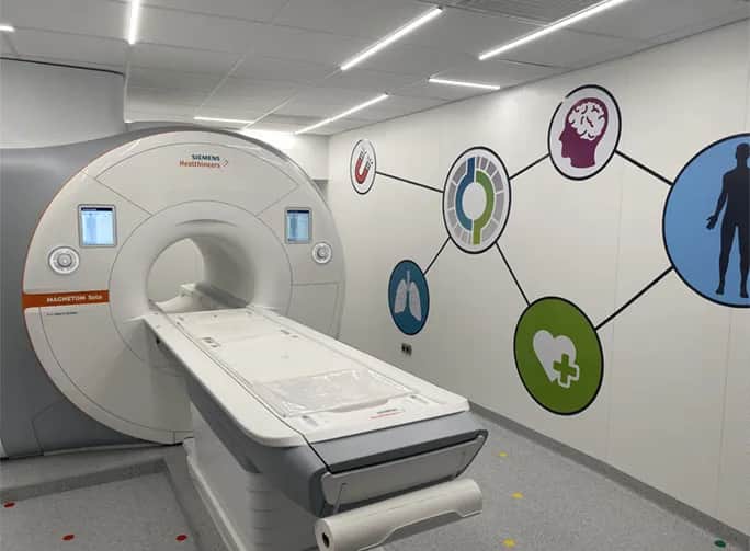 Czy po rezonansie można pić alkohol? Ważne informacje dla pacjentów