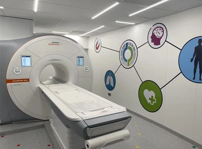 Czy po rezonansie można pić alkohol? Ważne informacje dla pacjentów