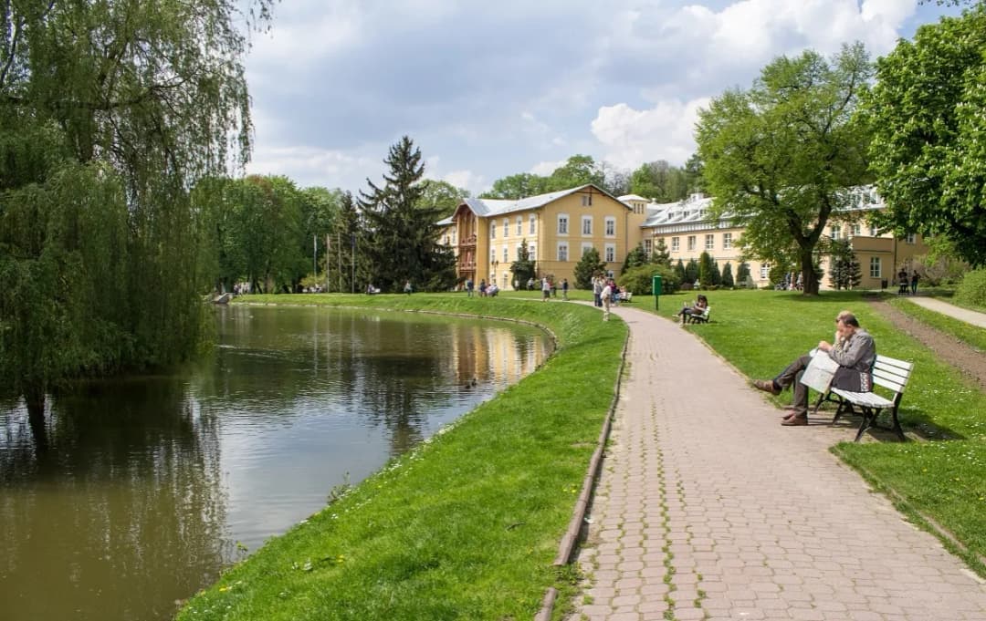 Ile kosztuje pobyt w sanatorium NFZ: wszystkie opłaty i ceny turnusów